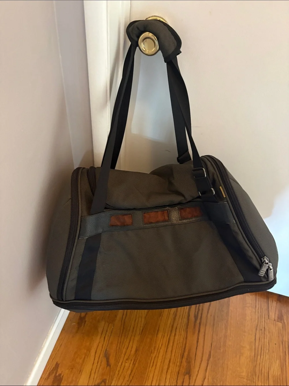 Porsche Travel Duffel Bag in Olive Green with Black Straps. Vintage, 2021